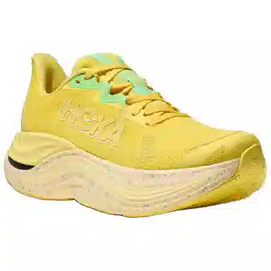 HOKA ONE ONE