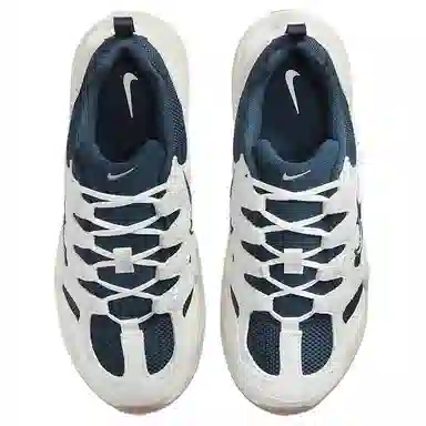 Nike Tech Hera