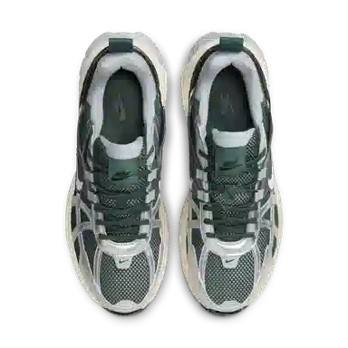 Nike V2K Run Grey Green