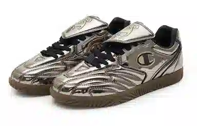 Champion Essentials Blokette-trainer C-Logo