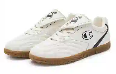 Champion Essentials Blokette-trainer C-Logo