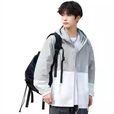 Fakeyoung