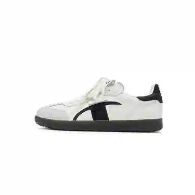 Champion Essentials Champ T-trainer T Logo