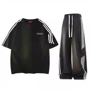 maxim's de paris logoT