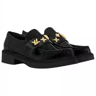 LOUIS VUITTON LV Academy