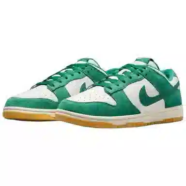 Nike Dunk Low "Malachite"