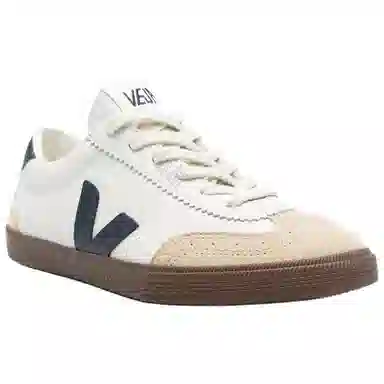 VEJA Volley Low White
