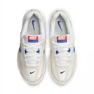 Nike Initiator
