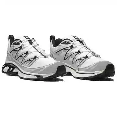 SALOMON XT-6