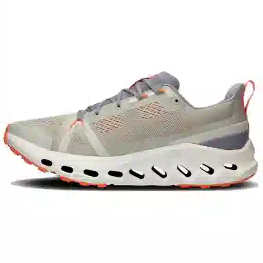 On Cloudsurfer Trail