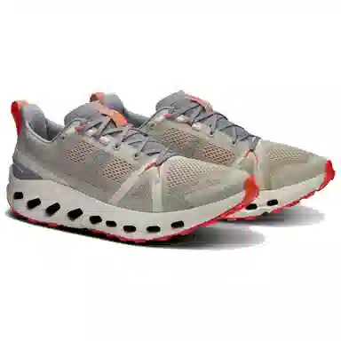 On Cloudsurfer Trail