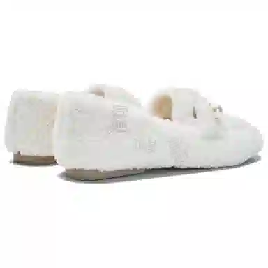 NINE WEST