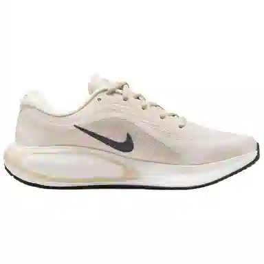 Nike Journey Run Ivory