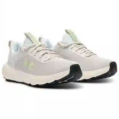 Under Armour Charged Revitalize