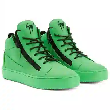 giuseppe zanottiGZ Kriss