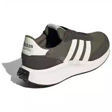 adidas RUN 70s