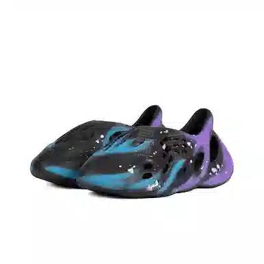 adidas Yeezy Foam Runner