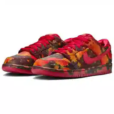 The Wizard of Oz x Nike SB Dunk Low "Ruby Slipper"