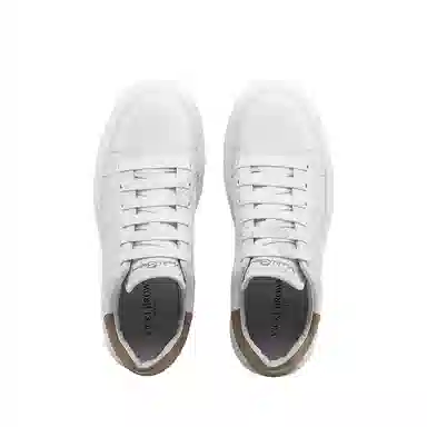 VICKI BROWN Low-Top Sneakers