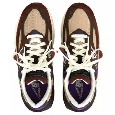 New Balance NB 990 V6