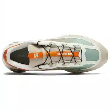 SALOMON XT-6