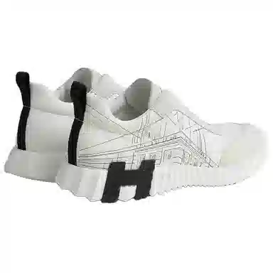 Hermes Bouncing White