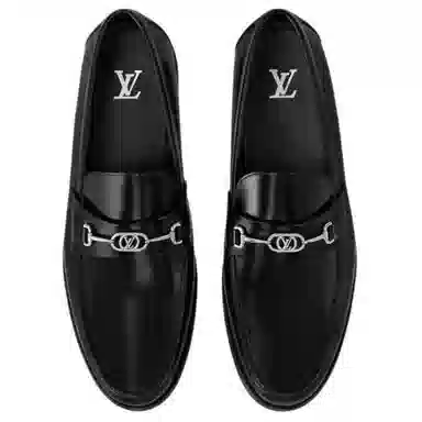 LOUIS VUITTON Major
