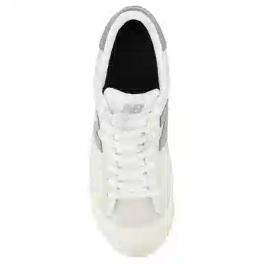 New Balance NB 100