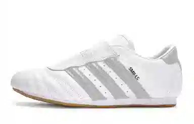 adidas originals Taekwondo 811