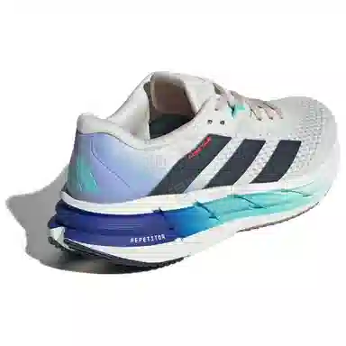 adidas ADISTAR 3