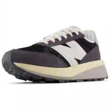 New Balance 370