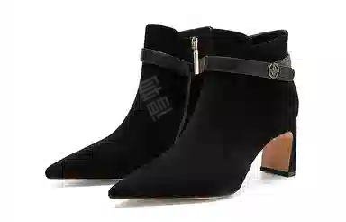 NINE WEST