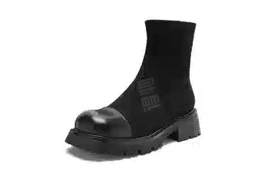 NINE WEST