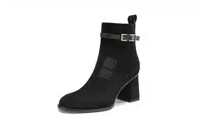 NINE WEST
