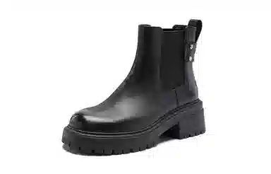 NINE WEST