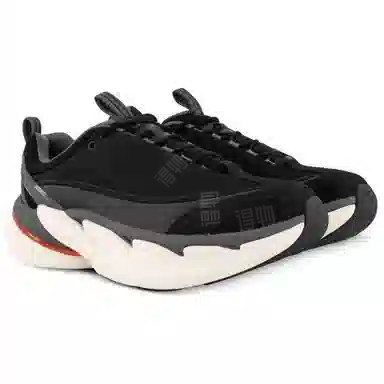 HOKA ONE ONE Elevon X