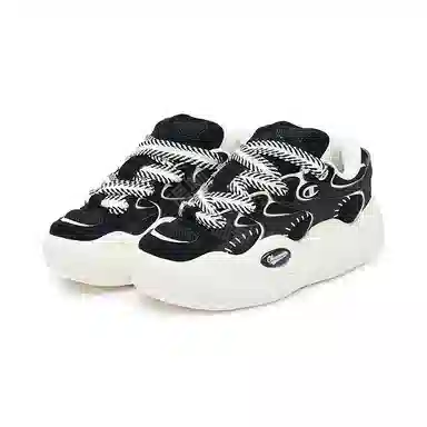 Champion Cloud Monster C-Logo