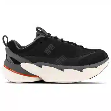 HOKA ONE ONE Elevon X