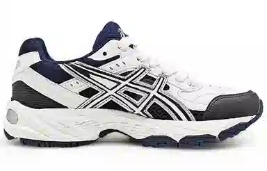 Asics EIGHT