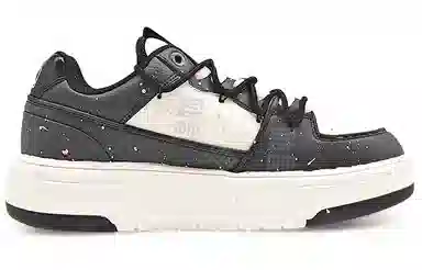 MLB Chunky Liner EIGHT