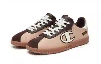 Champion Champ Trainer EC Brown