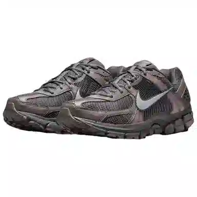 Nike Air Zoom Vomero 5 "Cave Stone"