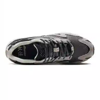 Mizuno Wave Rider 10