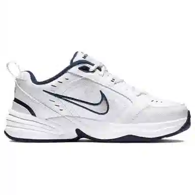 Nike Air Monarch 4