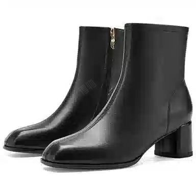 NINE WEST