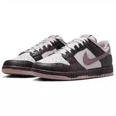 Nike Dunk Low SE "Medium Ash"