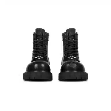 Terra Incognita Martin Boots Black
