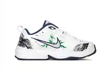 Nike Air Monarch 4