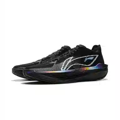 LiNing Ultra Light 2025