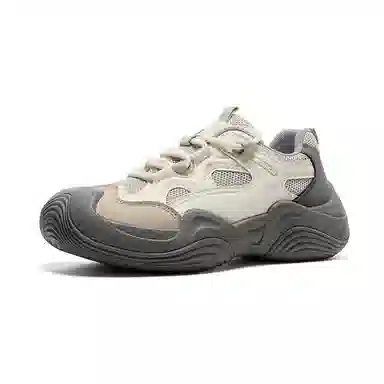 Warrior Low Dad Sneakers